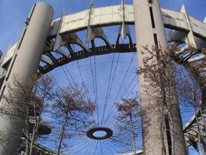 Philip Johnson and Richard Foster's 1964 New York State Pavilion (photo by Bridge and Tunnel Club)